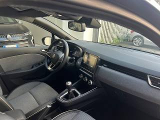 RENAULT Clio usata, con Climatizzatore