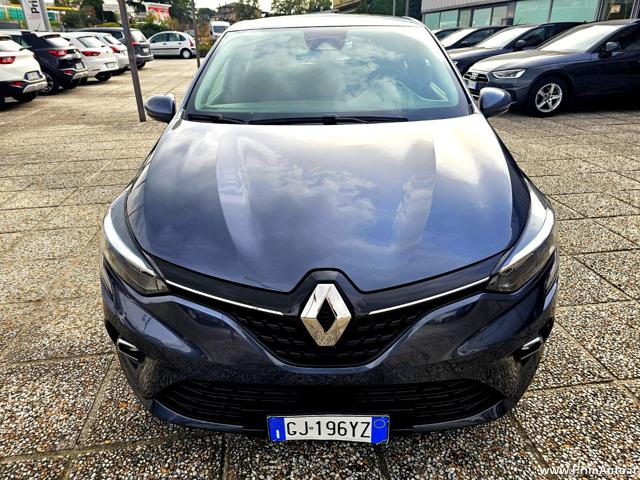 RENAULT Clio usata, con Alzacristalli elettrici
