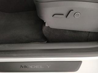 TESLA Model Y usata, con Sedili riscaldati