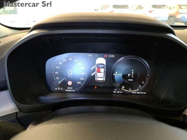 VOLVO XC40 usata, con Autoradio