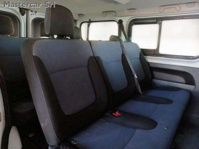 OPEL Vivaro usata 9