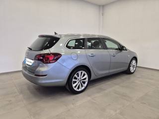 OPEL Astra usata, con Alzacristalli elettrici