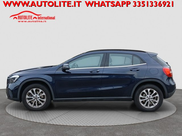 MERCEDES-BENZ GLA 220 usata, con Airbag