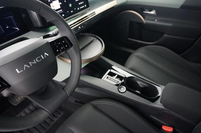 LANCIA Ypsilon usata 25