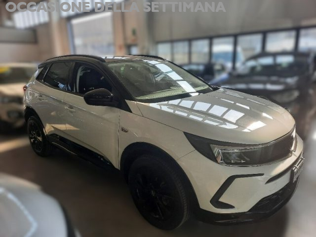 OPEL Grandland usata, con Autoradio