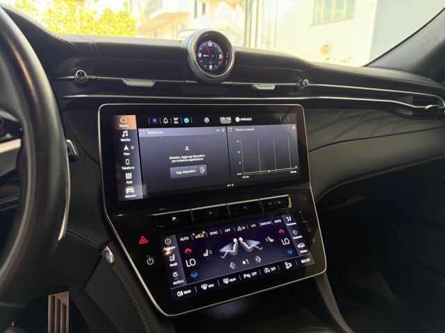 MASERATI Grecale usata, con Fari LED