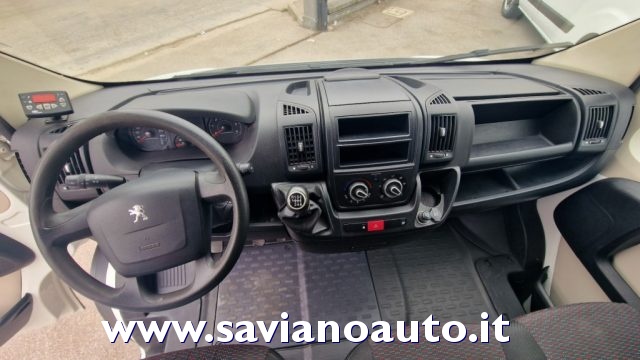 PEUGEOT usata 8