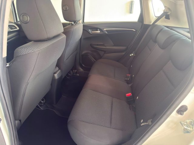 HONDA Jazz usata, con Sedile posteriore sdoppiato