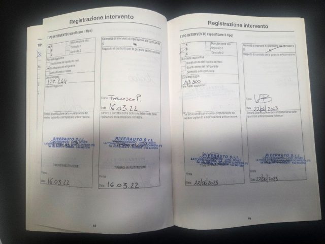 LAND ROVER Defender usata 18