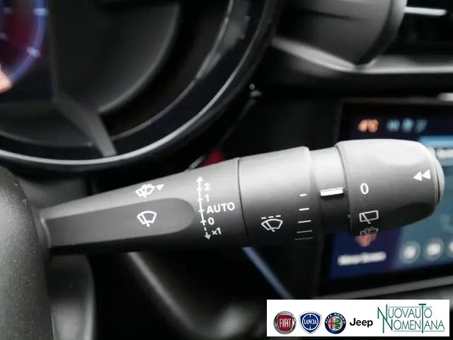 ALFA ROMEO Junior usata, con Leve al volante