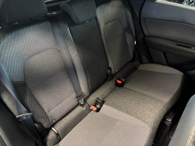 RENAULT Captur usata, con Fari LED
