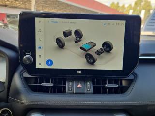 TOYOTA RAV 4 usata, con Autoradio digitale