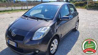 TOYOTA Yaris 1.3 5 porte Sol GPL