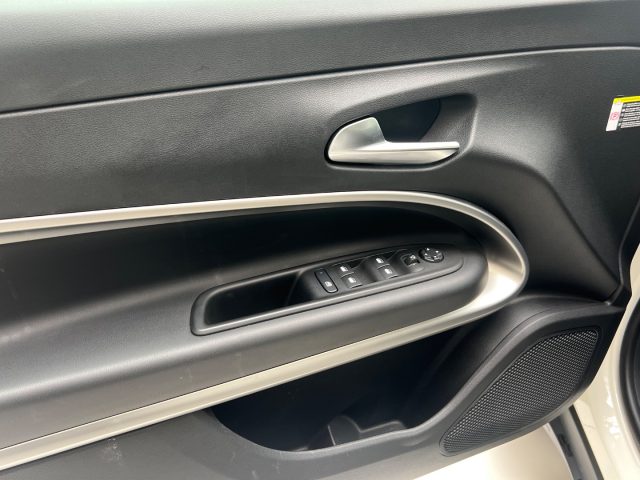 JEEP Avenger usata, con Touch screen