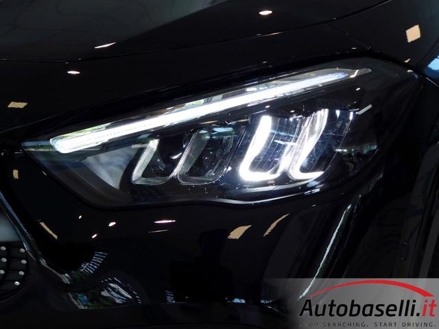 MERCEDES-BENZ GLA 200 usata, con Luci diurne LED
