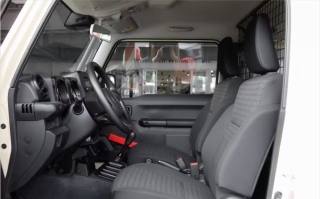 SUZUKI Jimny usata, con Autoradio