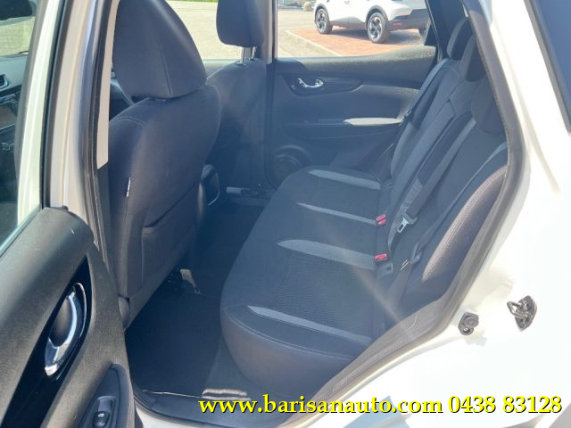 NISSAN Qashqai usata, con Autoradio