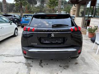 PEUGEOT 2008 usata, con Autoradio