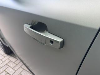 LAND ROVER Defender usata, con Antifurto