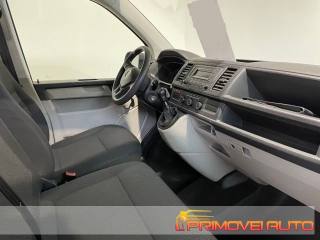VOLKSWAGEN Caravelle usata, con Airbag