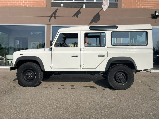LAND ROVER Defender usata 16