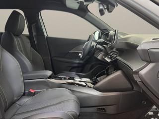 PEUGEOT 2008 usata, con Controllo automatico clima