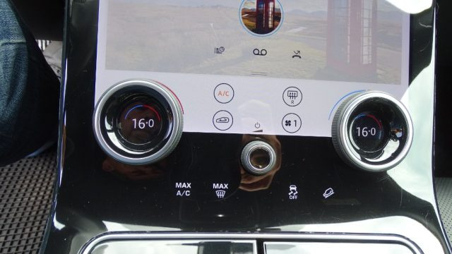 LAND ROVER Range Rover Velar usata 117