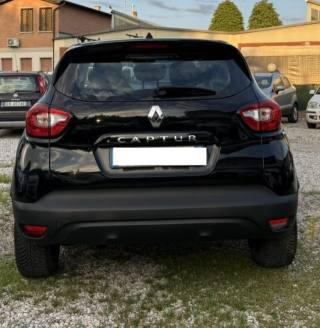 RENAULT Captur usata, con Autoradio