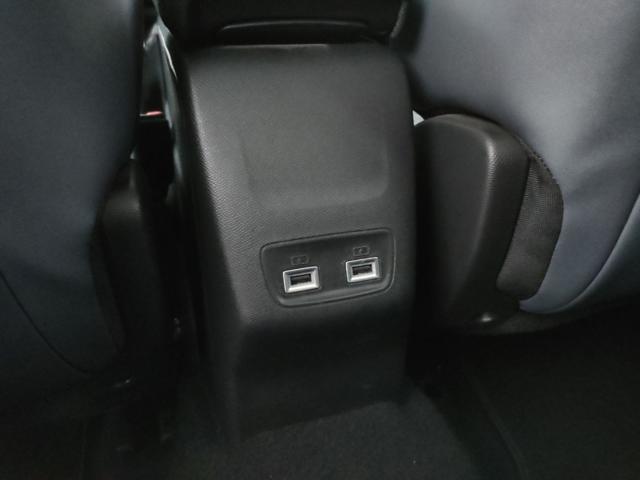 PEUGEOT 2008 usata, con Park Distance Control