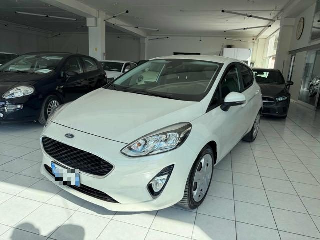 FORD Fiesta usata, con ABS