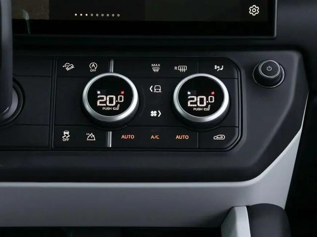 LAND ROVER Defender usata, con Chiusura centralizzata