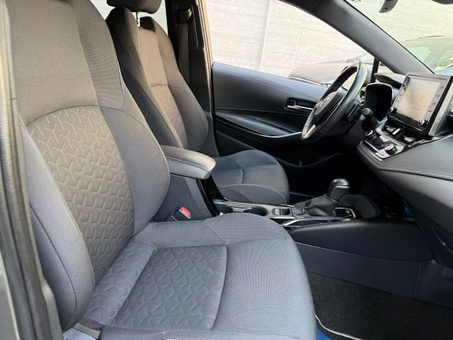 TOYOTA Corolla usata, con Climatizzatore