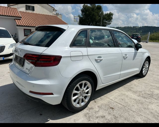 AUDI A3 usata, con Autoradio