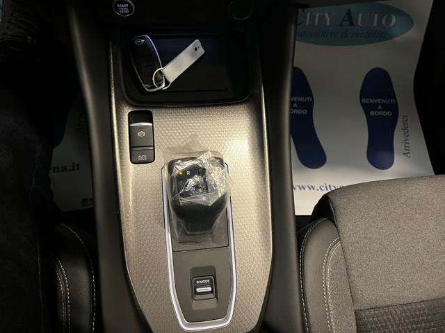 NISSAN Qashqai usata, con Autoradio