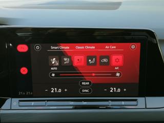 VOLKSWAGEN Golf usata, con Sistema di navigazione