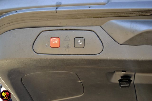 OPEL Grandland usata, con Volante in pelle