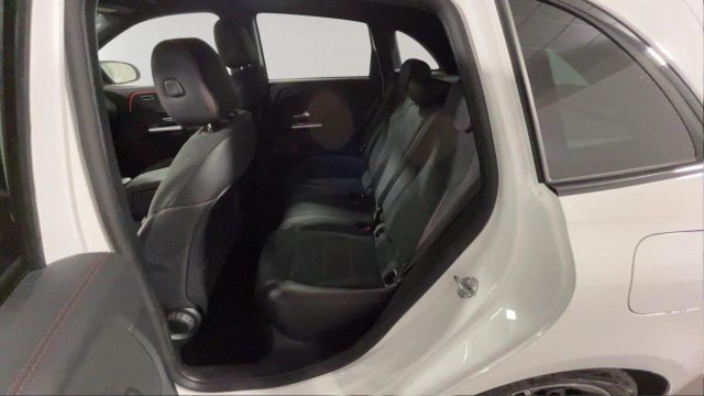 MERCEDES-BENZ B 200 usata, con Controllo automatico clima