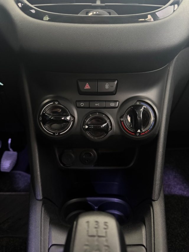 PEUGEOT 208 usata 4