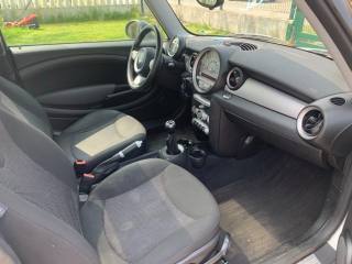 MINI Cooper usata, con USB