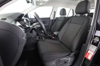 VOLKSWAGEN T-Cross usata 1