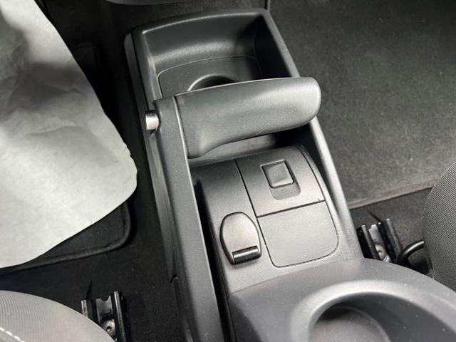 RENAULT Kangoo usata 27