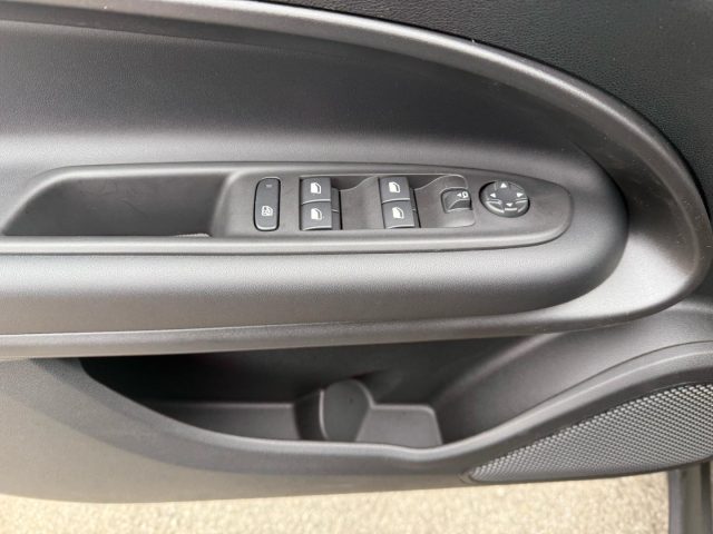 JEEP Avenger usata, con Sensore di luce