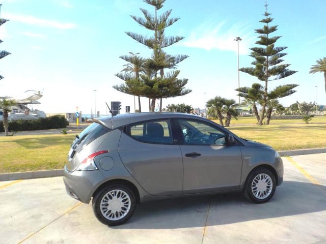 LANCIA Ypsilon usata, con Chiusura centralizzata