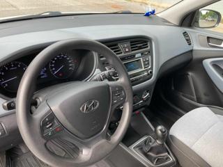 HYUNDAI i20 usata, con Chiusura centralizzata