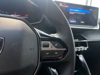 PEUGEOT 208 usata, con Lettore CD