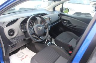 TOYOTA Yaris usata, con Autoradio digitale