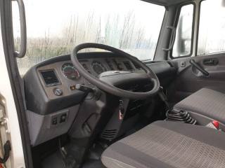 NISSAN  usata 5