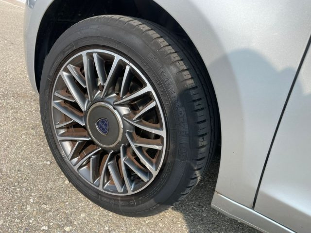 LANCIA Ypsilon usata 18