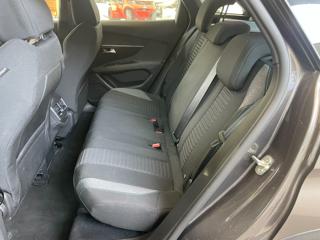 PEUGEOT 3008 usata, con Fendinebbia