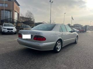MERCEDES-BENZ E 320 usata, con Airbag Passeggero